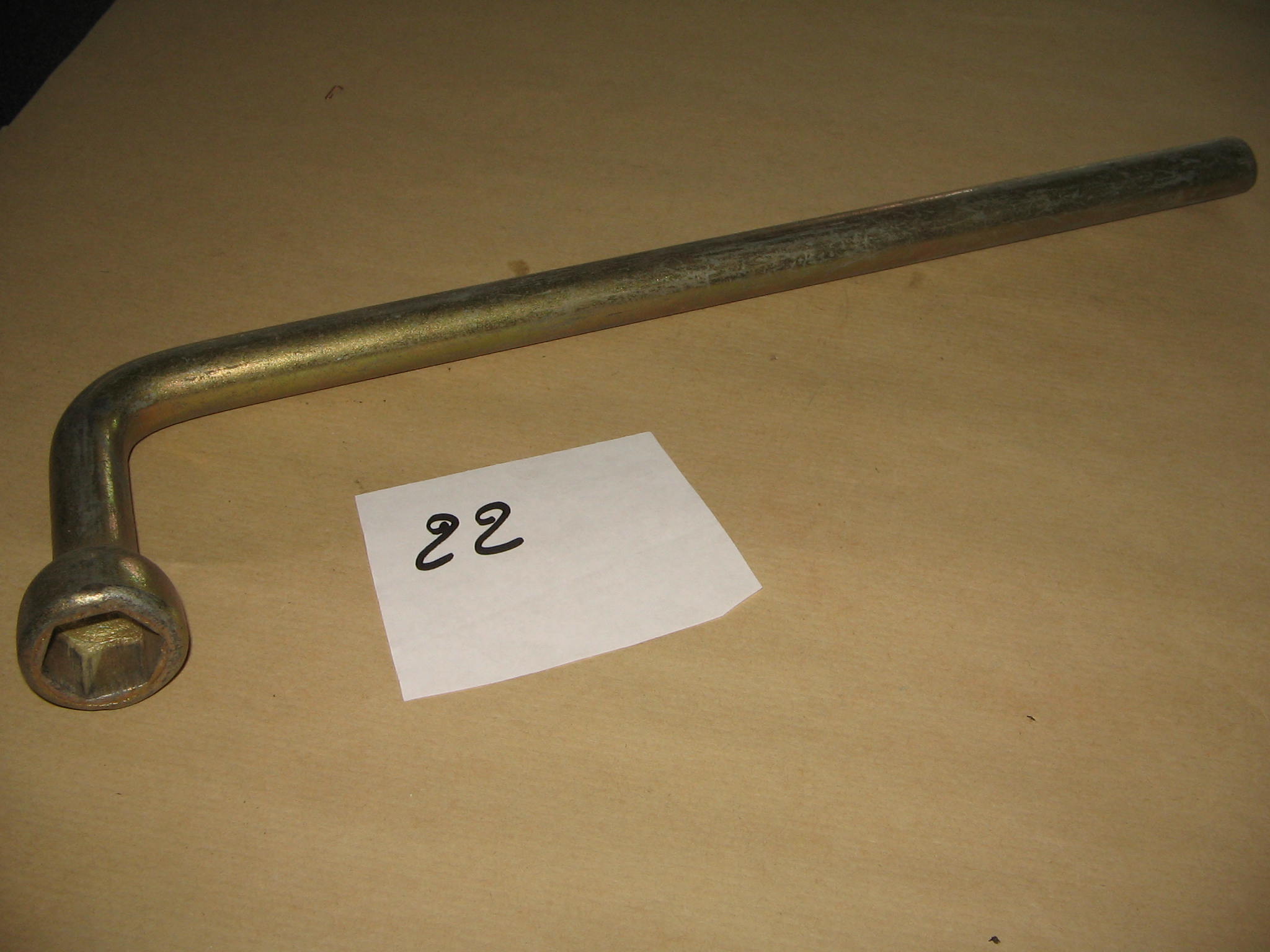 CHIAVE SMONTA RUOTA N. 20914
